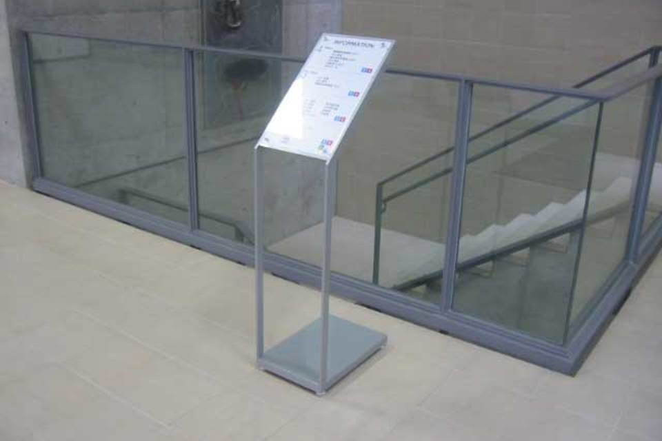 フロア案内の画像