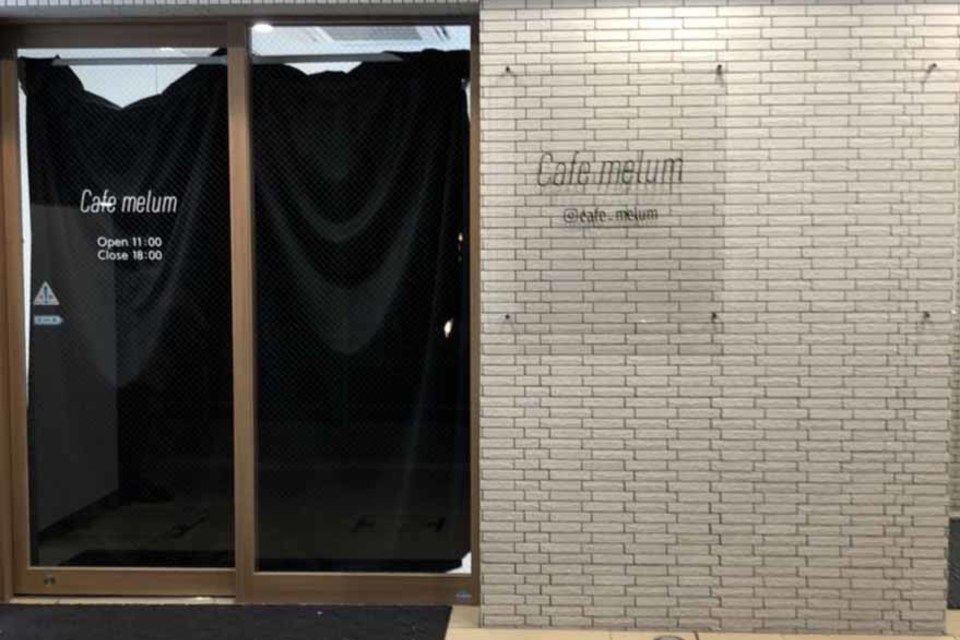 カフェ　アクリルサインの画像